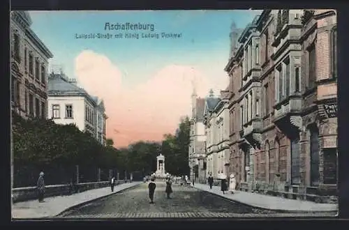 AK Aschaffenburg, Luitpold-Strasse mit König Ludwig-Denkmal