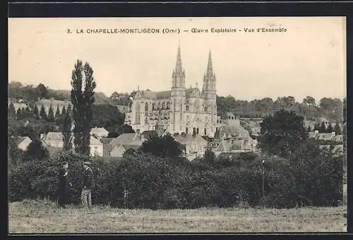 AK La Chapelle-Montligeon, Oeuvre Expiatoire, Vue d`Ensemble