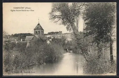 AK Domfront, Église Notre-Dame-sur-l`Eau et vue sur la rivière