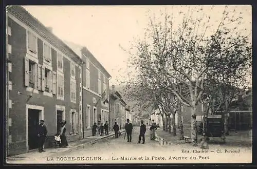 AK La Roche-de-Glun, La Mairie et la Poste, Avenue du Port