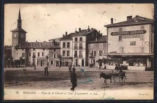 AK Romans, Place de la Libertè et Tour Jacquemart