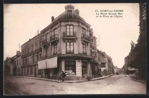 AK Nort-sur-Erdre, La Haute Grande Rue et la Place de l`Église