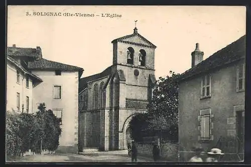 AK Solignac, L`église et les maisons environnantes