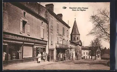 AK Nantiat /Hte-Vienne, Place de l`Eglise