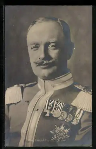 AK König Friedrich August von Sachsen in Uniform