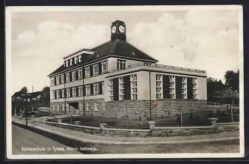 AK Tyssa /Böhm. Schweiz, An der Volksschule