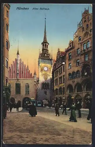 AK München-Au, Strassenansicht mit Altem Rathaus und Strassenbahn