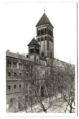 Fotografie unbekannter Fotograf, Ansicht Berlin - Prenzlauer Berg, Herz-Jesu-Kirche