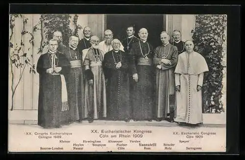 AK Köln, XX. Eucharistischer Kongress 1909, Gruppenfoto von Geistlichen