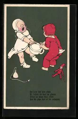 AK Kinder streiten sich um das Töpfchen
