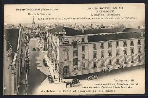 AK Paray-le-Monial, Grand Hôtel de la Basilique et rue de la Visitation avec voitures et calèches