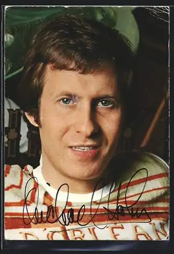 AK Musiker Michael Holm in gestreiftem Shirt, original Autograph