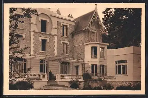 AK Bagnoles-de-l`Orne, Station Thermale Lutetia-Palace