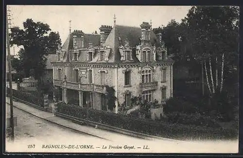 AK Bagnoles-de-l`Orne, La Pension Gayot