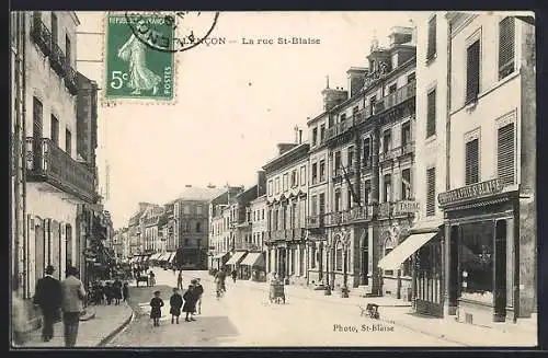 AK Alencon, La Rue Saint-Blaise, Strassenpartie