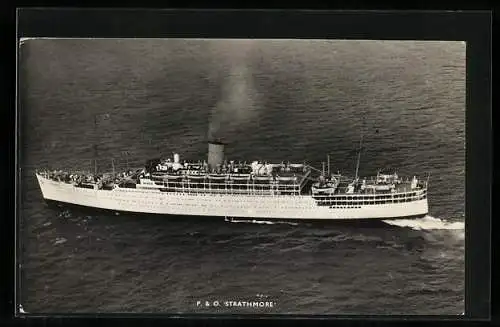 AK Passagierschiff Strathmore auf hoher See, P. & O. Line