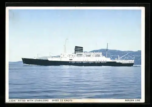 AK Passagierschiff Leda nahe der Küste, Bergen Line