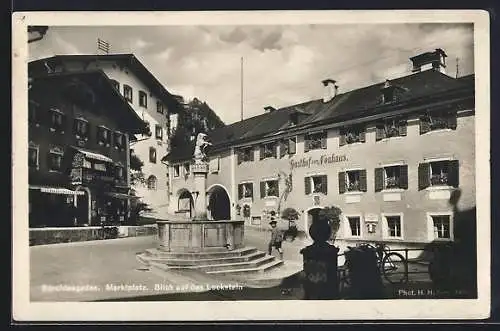 AK Berchtesgaden, Marktplatz mit Gasthof Zum Neuhaus, Blick auf den Lockstein