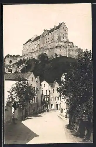 AK Burghausen / Salzach, Blick hoch zur Burg