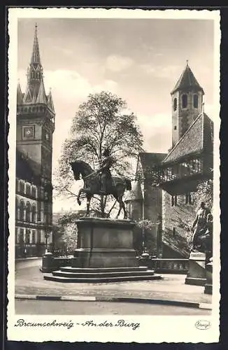 AK Braunschweig, Denkmal an der Burg