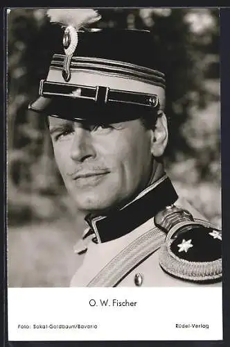 AK Schauspieler O. W. Fischer in dem Film Helden