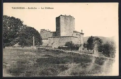 AK Tauriers, Le Chateau