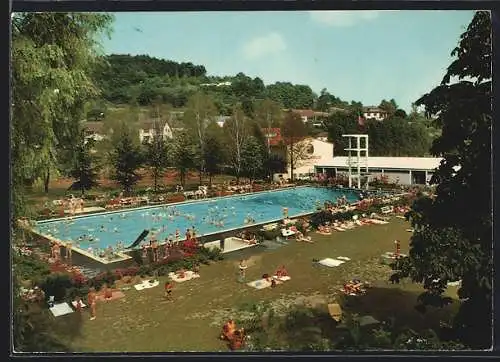 AK Höchst im Odenwald, Das Freibad zur Hochsaison