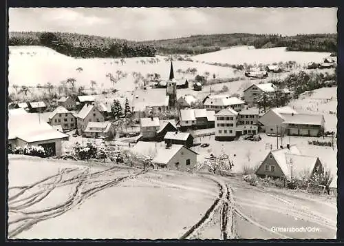 AK Güttersbach /Odw., Winterliche Gesamtansicht vom Berg aus