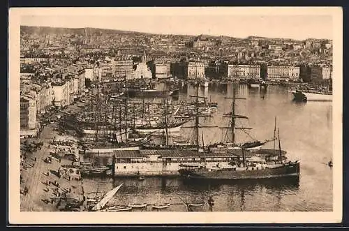 AK Marseille, Un Coin du Vieux Port