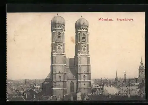 AK München, Blick auf die Frauenkirche