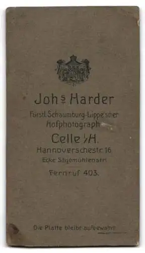 Fotografie Joh. Harder, Celle, Hannoverschestr. 16, Junger Soldat des 77. Regiments in Uniform