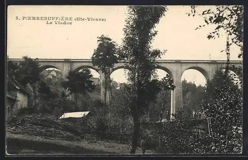 AK Pierrebuffière, Le Viaduc