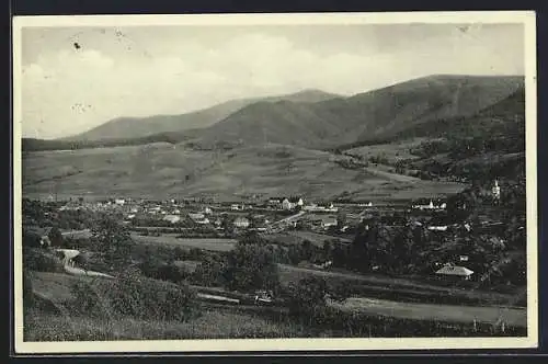 AK Volovec, Ortsansicht mit Blick ins Land