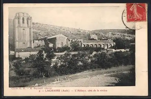 AK Lagrasse, L`Abbaye, còté de la rivière