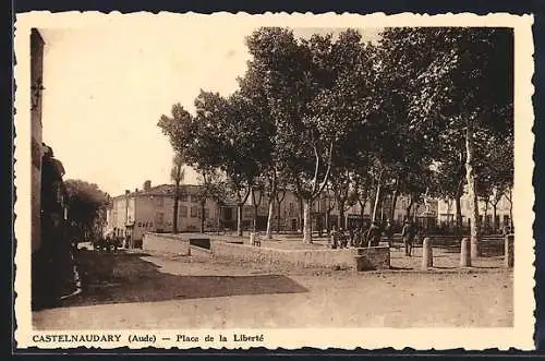 AK Castelnaudary /Aude, Place de la Liberté