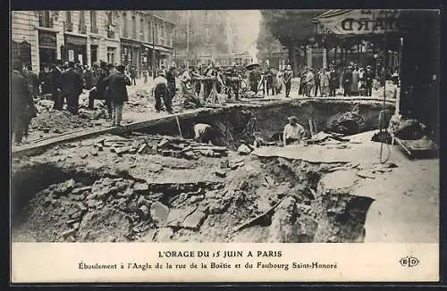 AK Paris, Éboulement à l`angle de la rue de la Boetie et du Faubourg Saint-Honoré