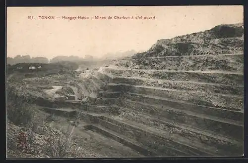 AK Tonkin, Mines de Charbon à ciel ouvert