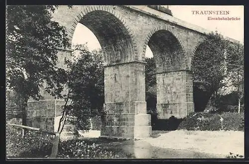 AK Traunstein, Partie unter der Eisenbahnbrücke