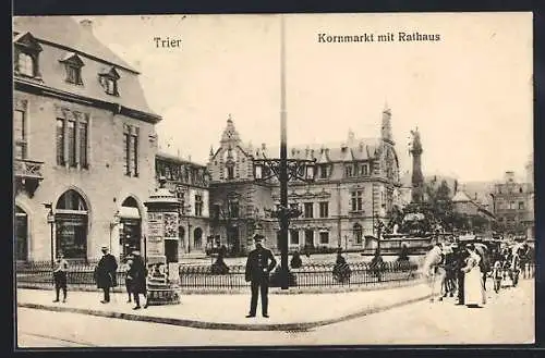 AK Trier, Kornmarkt mit Rathaus