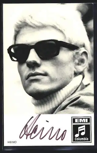 AK Musiker Heino mit Sonnenbrille und Rollkragenpullover, mit Autograph