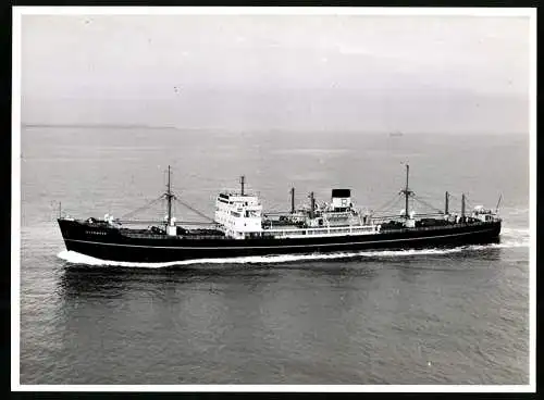 Fotografie Frachtschiff Glenmoor bei voller Fahrt