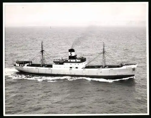 Fotografie Frachtschiff Bifrost im Ärmelkanal