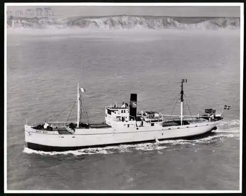 Fotografie Frachtschiff Rikke Skou vor der englischen Kanalküste