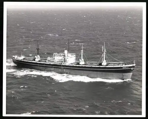 Fotografie Frachtschiff Basil II auf hoher See