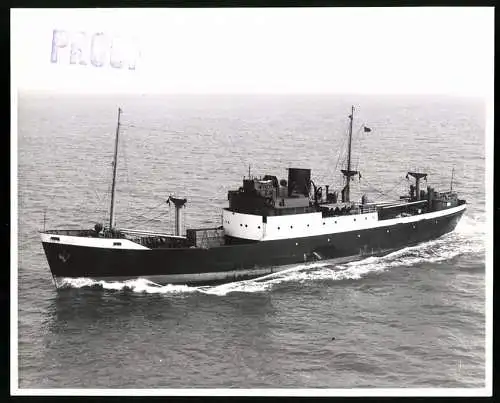 Fotografie Frachtschiff / Stückgutfrachter Toward auf See