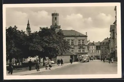 AK Schneeberg / Erzgebirge, Ortspartie an einem Platz
