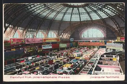 AK Frankfurt a. M., Internationale Messe, Inneres der Textilhalle