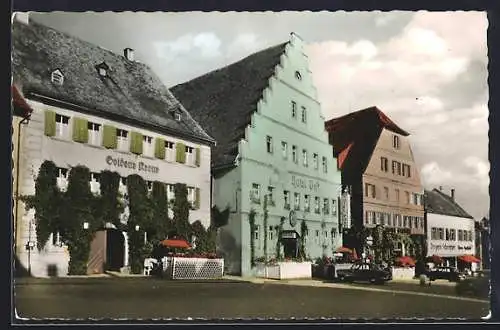 AK Feuchtwangen, Am Markt mit Hotel Post und Gasthaus Goldene Krone
