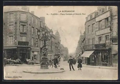 AK Flers, Place Centrale et Grande Rue