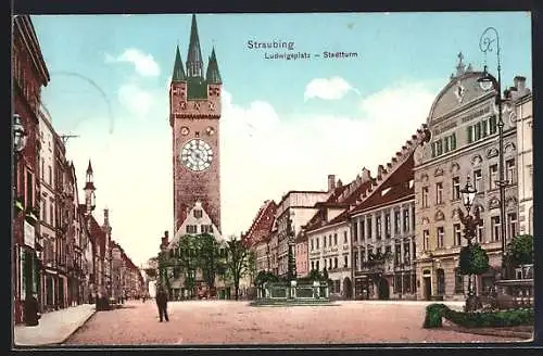 AK Straubing, Ludwigsplatz mit Stadtturm und Denkmal